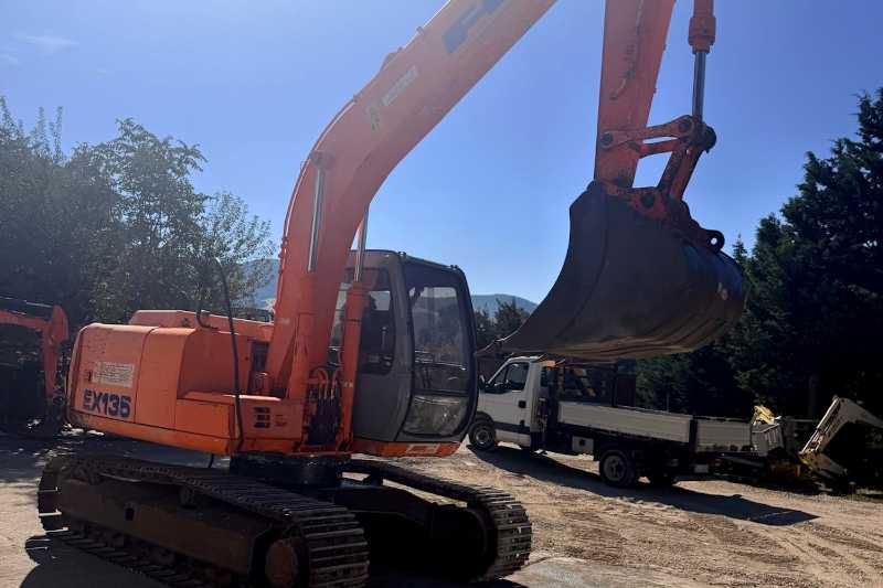 OmecoHub - Immagine FIAT HITACHI EX135